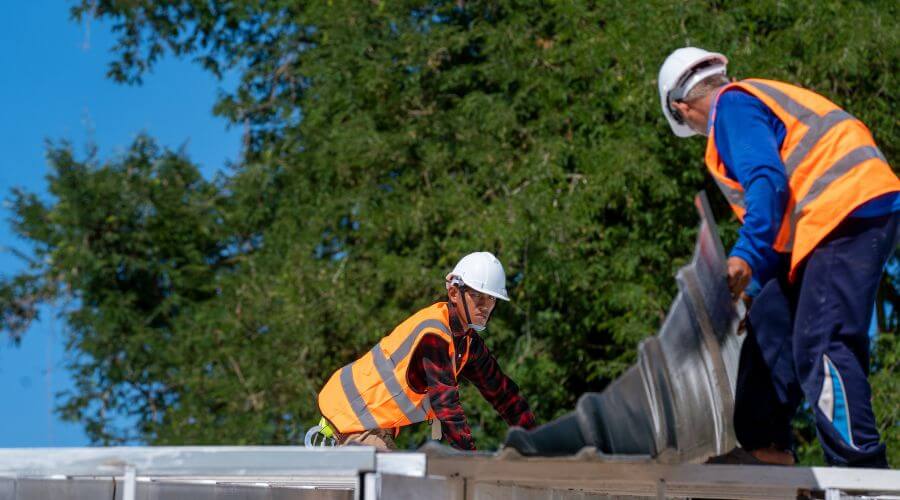 Professional metal roof installation in Solano, NM